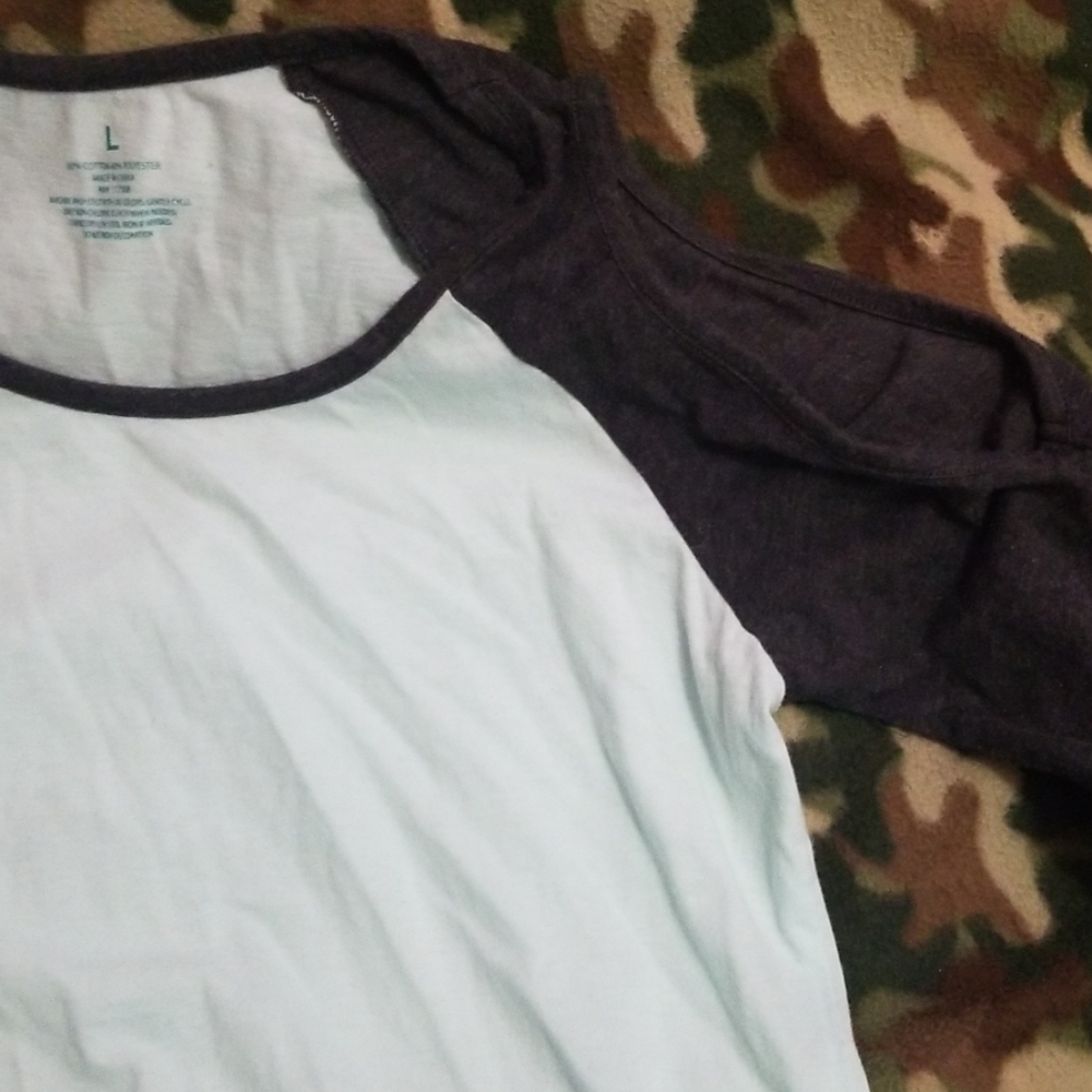 Shirt - Picture 2 of 2